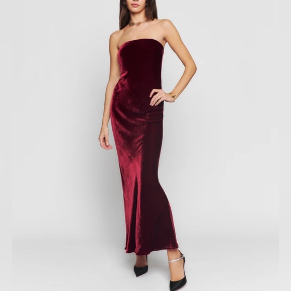 Reformation Sylvania Velvet Dress in Chianti - Picture 1 of 12